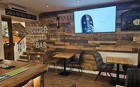 The Garden Bar Rooms